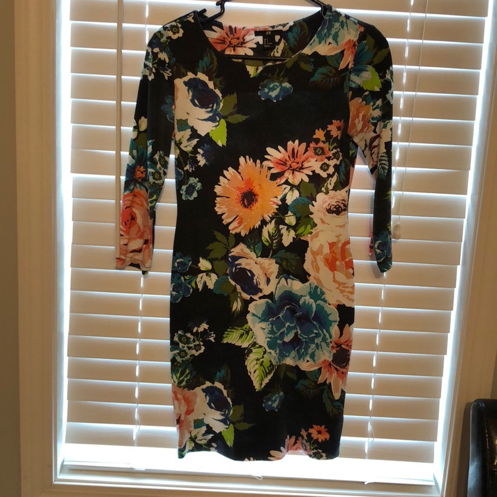 H&M floral fitted dress